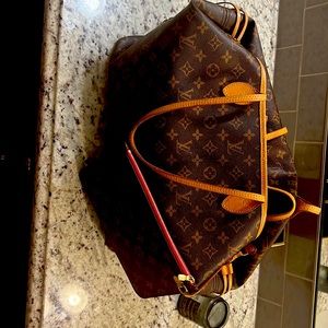 LV Neverfull Authentic